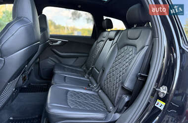 Внедорожник / Кроссовер Audi Q7 2020 в 