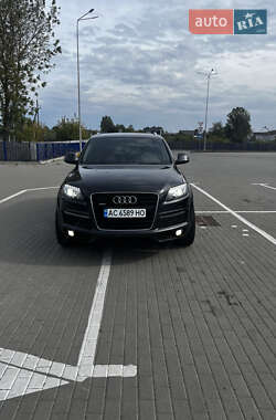 Внедорожник / Кроссовер Audi Q7 2007 в 