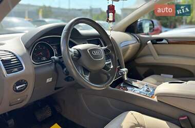 Внедорожник / Кроссовер Audi Q7 2014 в 