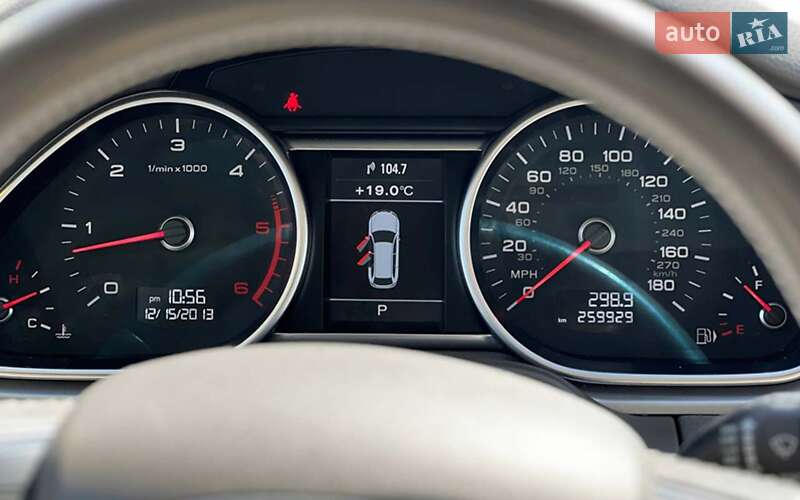 Позашляховик / Кросовер Audi Q7 2014 в Івано-Франківську