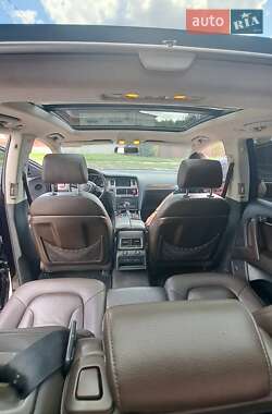 Внедорожник / Кроссовер Audi Q7 2011 в 