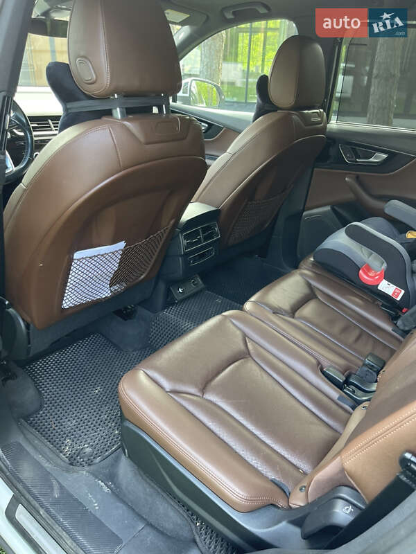 Позашляховик / Кросовер Audi Q7 2017 в Гореничах фото 16 Позашляховик / Кросовер Audi Q7 2017 в Гореничах