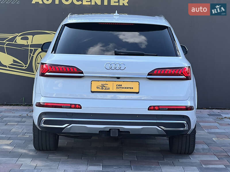 Позашляховик / Кросовер Audi Q7 2023 в Києві фото 4 Позашляховик / Кросовер Audi Q7 2023 в Києві
