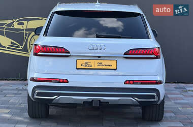 Внедорожник / Кроссовер Audi Q7 2023 в 