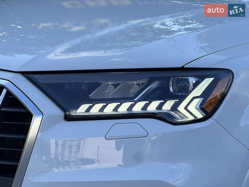 Позашляховик / Кросовер Audi Q7 2023 в Києві фото 7 Позашляховик / Кросовер Audi Q7 2023 в Києві