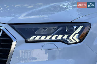 Внедорожник / Кроссовер Audi Q7 2023 в 