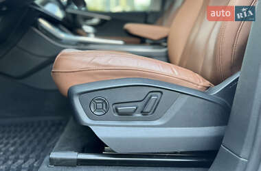 Внедорожник / Кроссовер Audi Q7 2023 в 