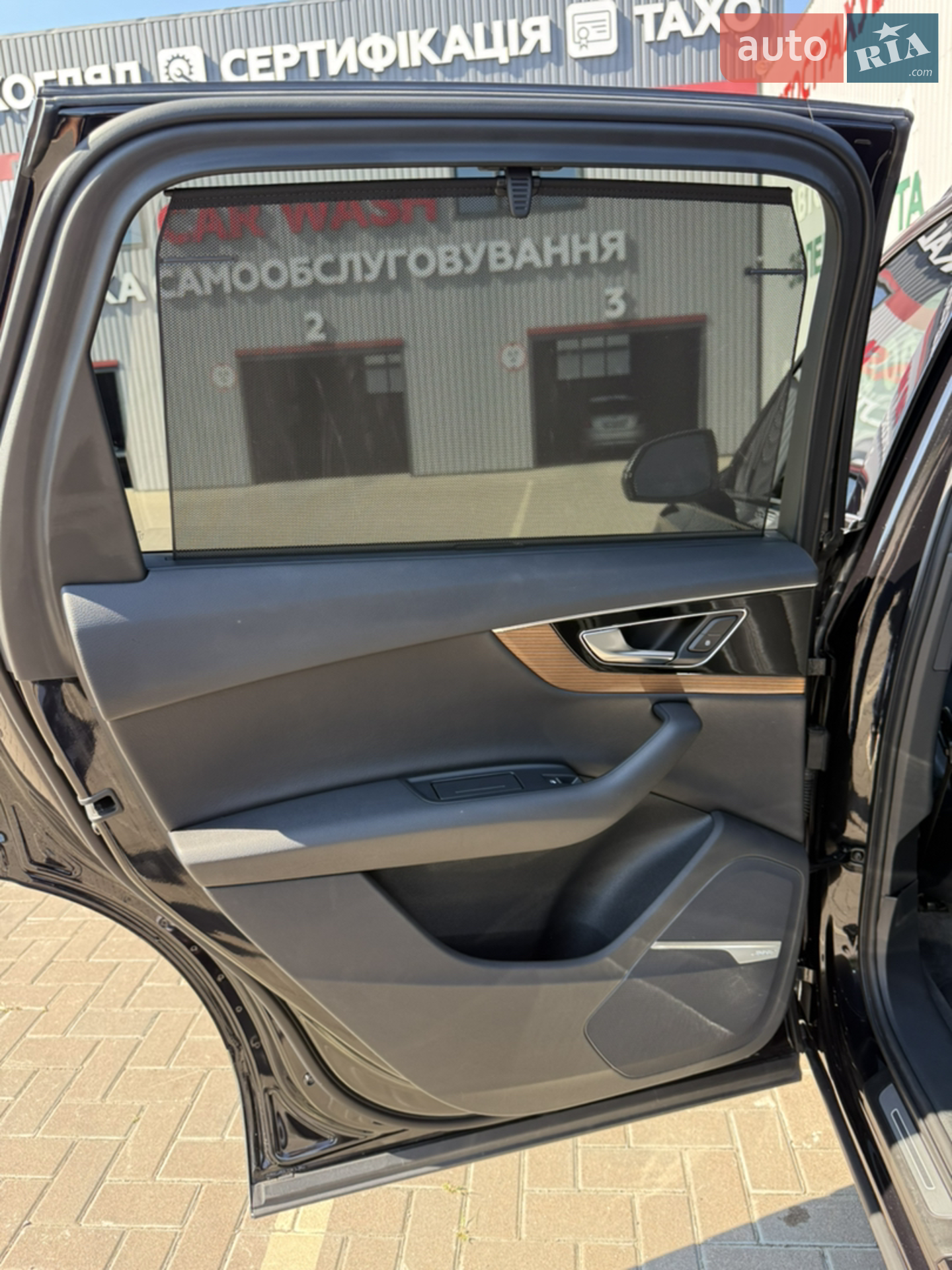 2016 Audi Q7 - мініатюра 13