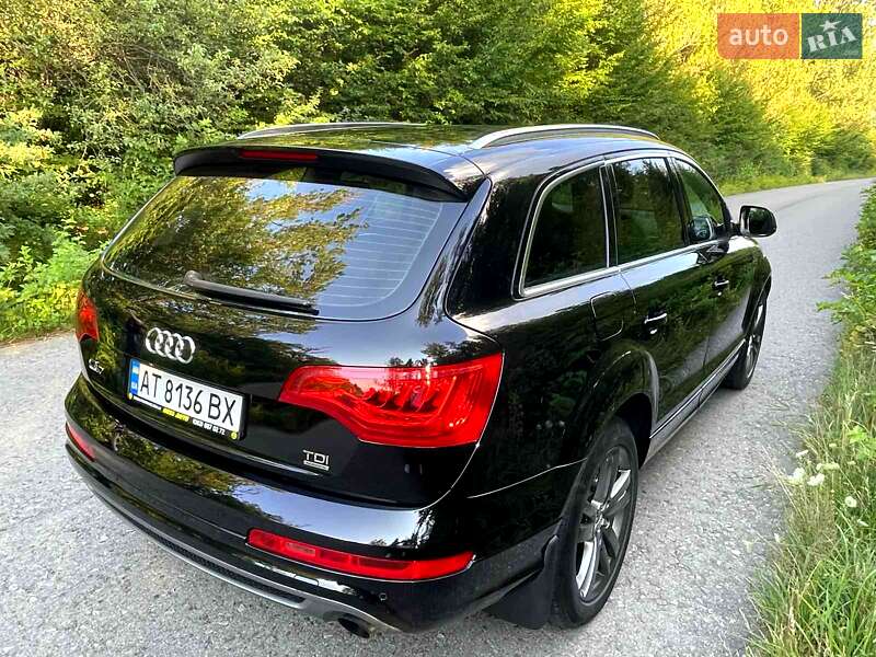 Позашляховик / Кросовер Audi Q7 2010 в Івано-Франківську