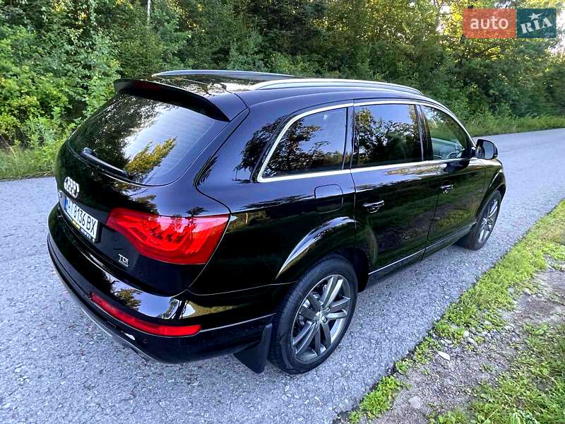 Позашляховик / Кросовер Audi Q7 2010 в Івано-Франківську