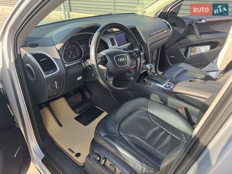 Позашляховик / Кросовер Audi Q7 2013 в Миколаєві фото 4 Позашляховик / Кросовер Audi Q7 2013 в Миколаєві
