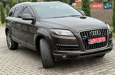 Внедорожник / Кроссовер Audi Q7 2014 в 