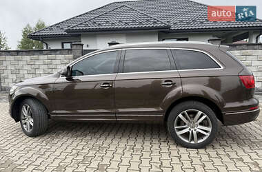 Внедорожник / Кроссовер Audi Q7 2014 в 