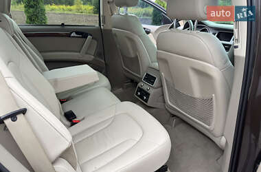 Внедорожник / Кроссовер Audi Q7 2014 в 
