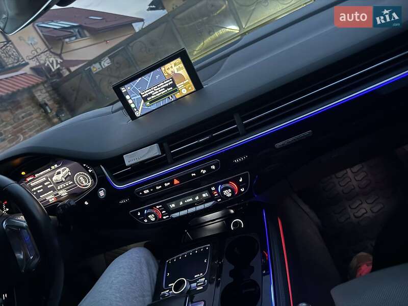 Внедорожник / Кроссовер Audi Q7 2016 в Львове