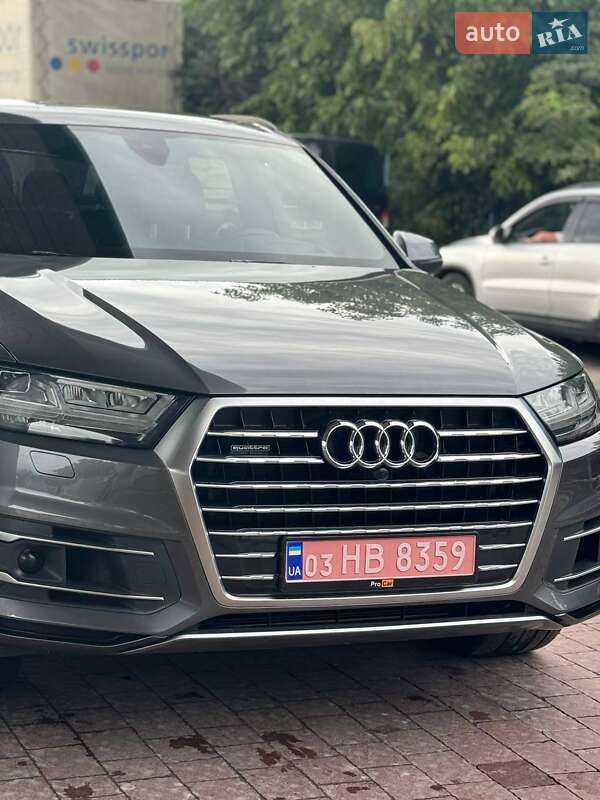 Внедорожник / Кроссовер Audi Q7 2018 в Львове
