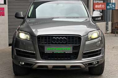 Позашляховик / Кросовер Audi Q7 2014 в 