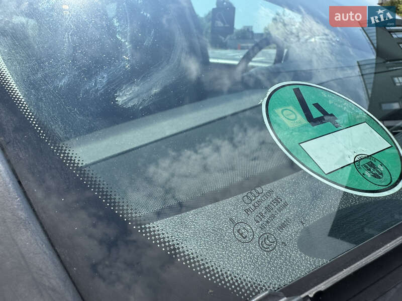 Внедорожник / Кроссовер Audi Q7 2010 в Ровно