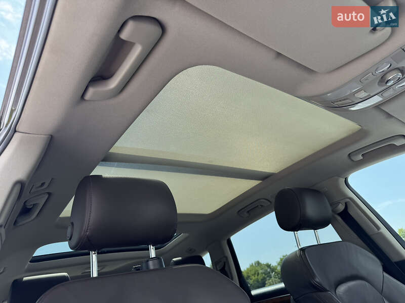 Внедорожник / Кроссовер Audi Q7 2010 в Ровно