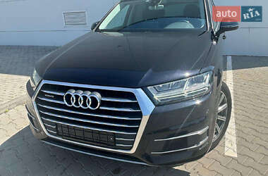 Внедорожник / Кроссовер Audi Q7 2016 в Виннице
