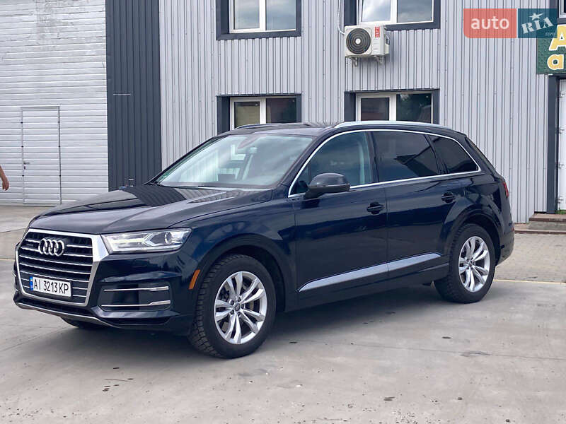 Позашляховик / Кросовер Audi Q7 2017 в Києві