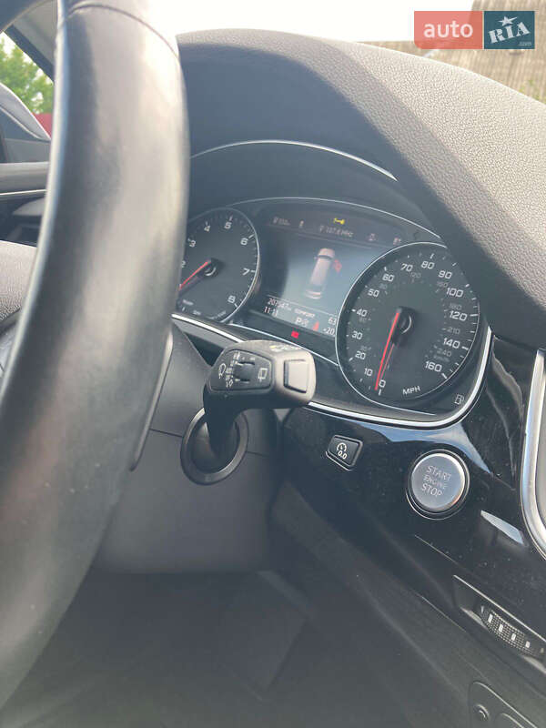 Позашляховик / Кросовер Audi Q7 2017 в Києві