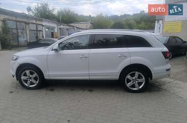 Внедорожник / Кроссовер Audi Q7 2012 в 