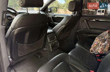 Внедорожник / Кроссовер Audi Q7 2011 в 