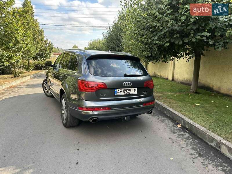 Внедорожник / Кроссовер Audi Q7 2015 в Запорожье