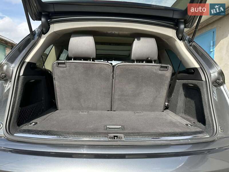 Внедорожник / Кроссовер Audi Q7 2015 в Запорожье