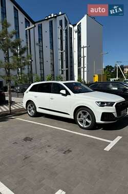 Внедорожник / Кроссовер Audi Q7 2018 в Киеве