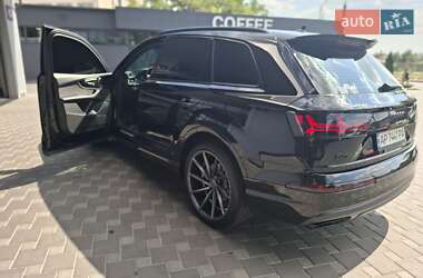 Внедорожник / Кроссовер Audi Q7 2019 в 