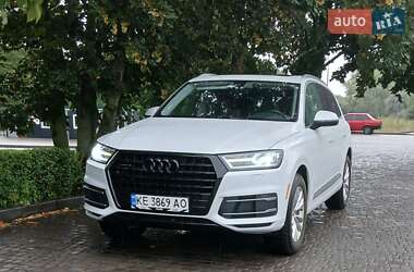 Внедорожник / Кроссовер Audi Q7 2019 в 