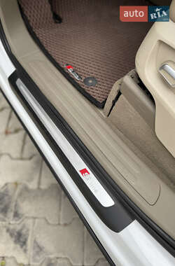 Внедорожник / Кроссовер Audi Q7 2013 в 