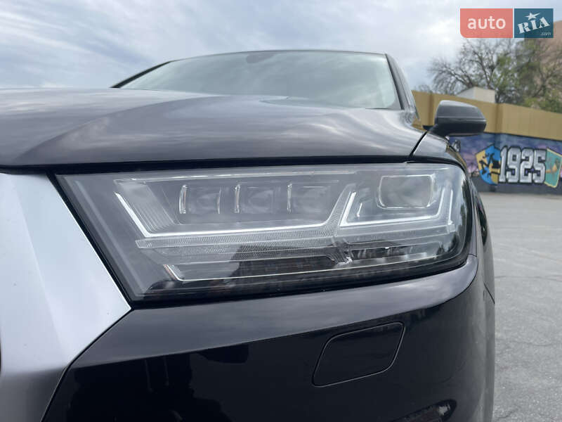 Позашляховик / Кросовер Audi Q7 2019 в Харкові фото 8 Позашляховик / Кросовер Audi Q7 2019 в Харкові