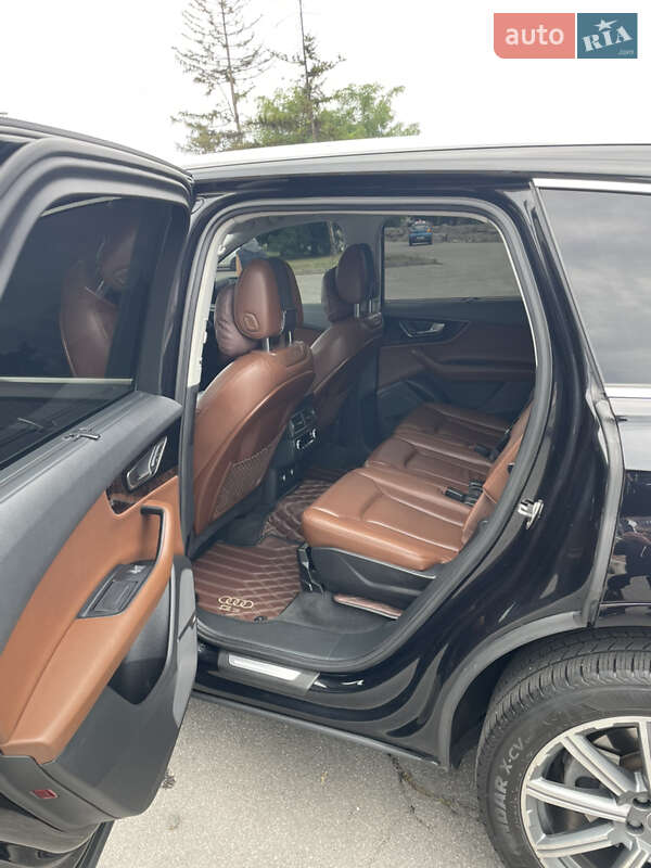Позашляховик / Кросовер Audi Q7 2019 в Харкові фото 13 Позашляховик / Кросовер Audi Q7 2019 в Харкові