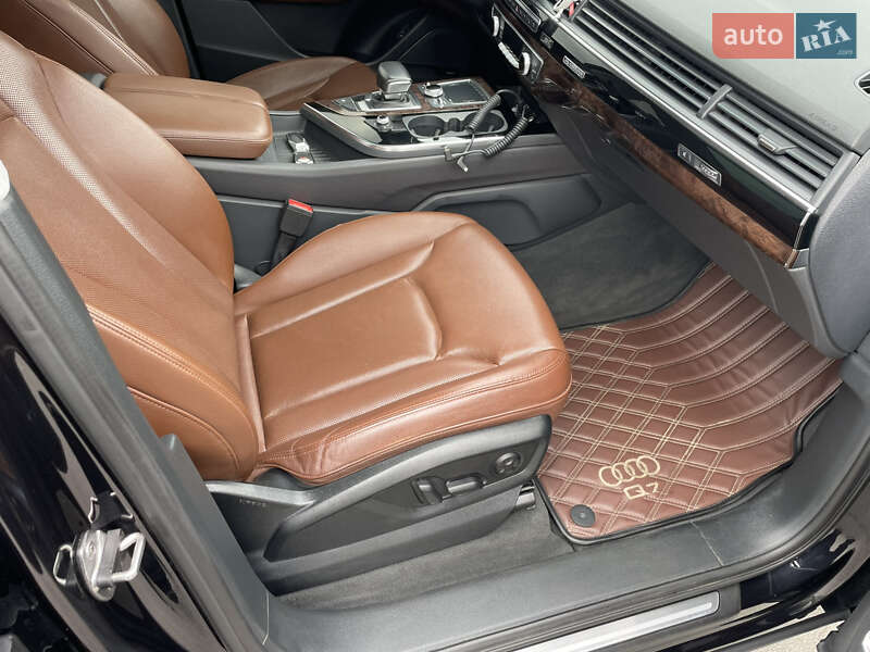 Позашляховик / Кросовер Audi Q7 2019 в Харкові фото 26 Позашляховик / Кросовер Audi Q7 2019 в Харкові