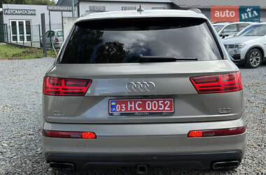 Внедорожник / Кроссовер Audi Q7 2017 в 