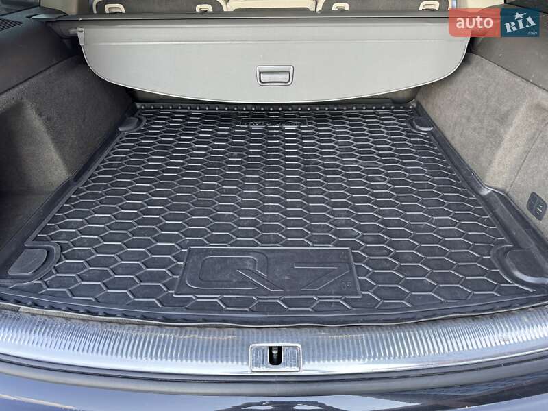 Внедорожник / Кроссовер Audi Q7 2008 в Днепре