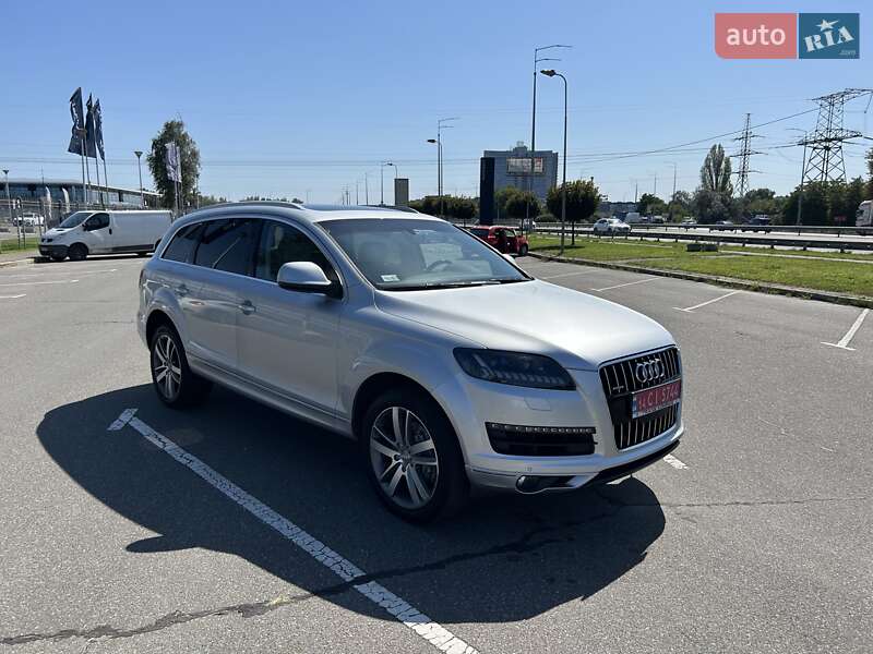 Позашляховик / Кросовер Audi Q7 2015 в Києві фото 15 Позашляховик / Кросовер Audi Q7 2015 в Києві