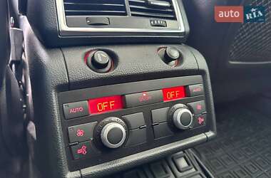 Внедорожник / Кроссовер Audi Q7 2007 в 
