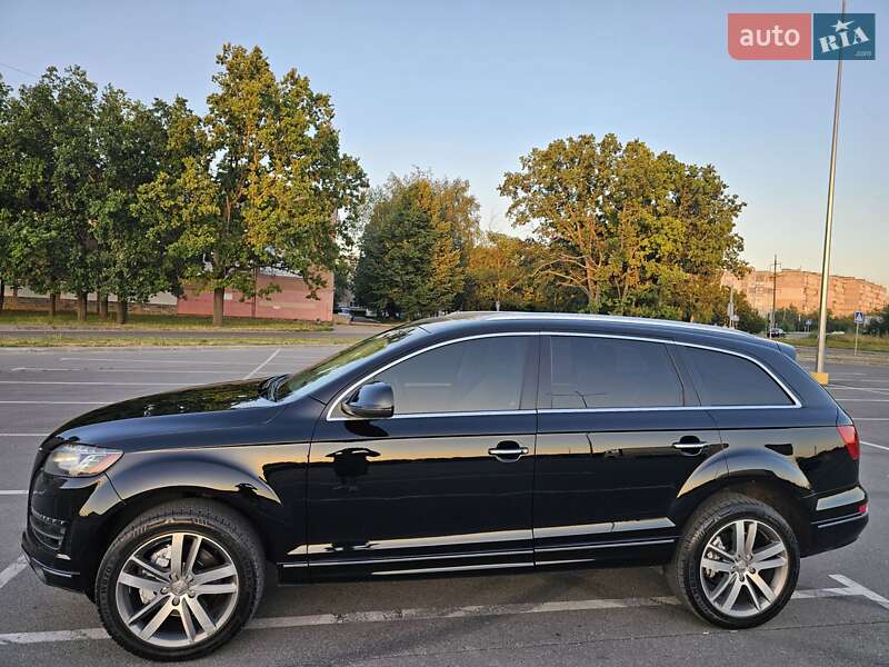 Внедорожник / Кроссовер Audi Q7 2013 в Кропивницком