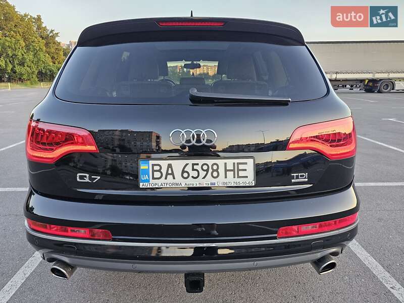 Внедорожник / Кроссовер Audi Q7 2013 в Кропивницком