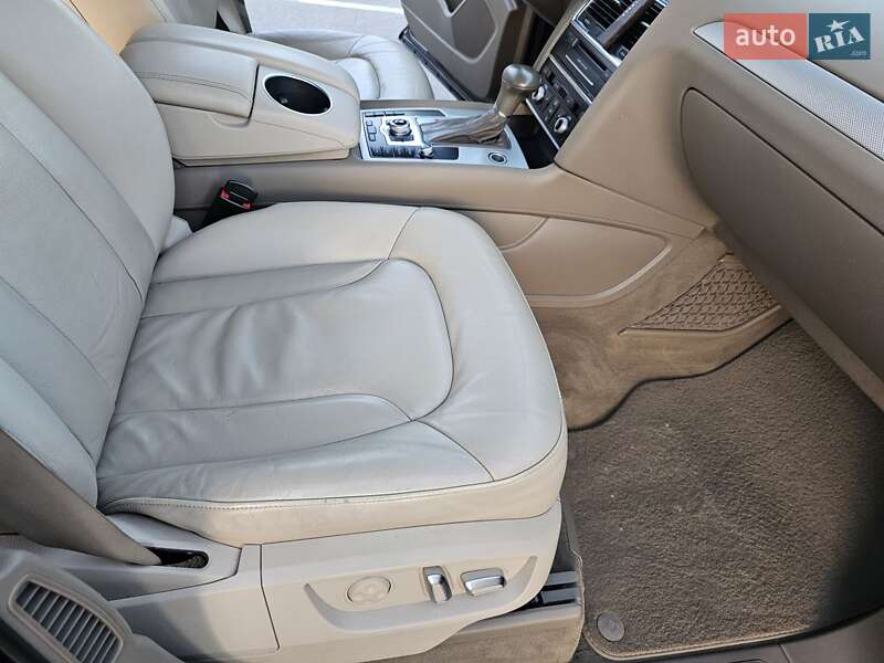 Внедорожник / Кроссовер Audi Q7 2013 в Кропивницком