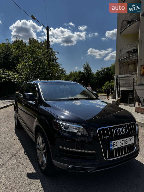Позашляховик / Кросовер Audi Q7 2013 в Львові