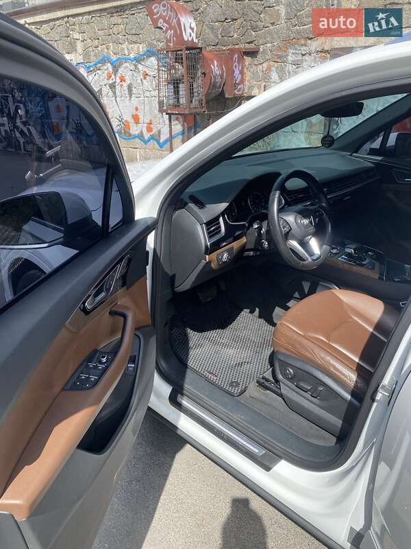 Внедорожник / Кроссовер Audi Q7 2016 в Днепре фото 17 Внедорожник / Кроссовер Audi Q7 2016 в Днепре