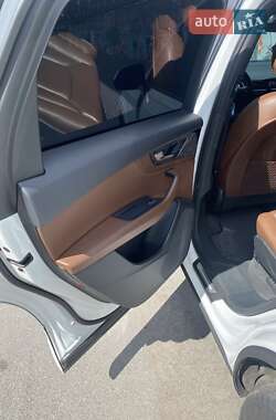 Внедорожник / Кроссовер Audi Q7 2016 в Днепре
