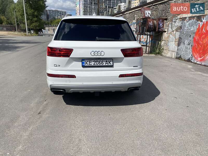 Внедорожник / Кроссовер Audi Q7 2016 в Днепре фото 6 Внедорожник / Кроссовер Audi Q7 2016 в Днепре
