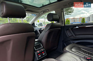 Внедорожник / Кроссовер Audi Q7 2015 в 