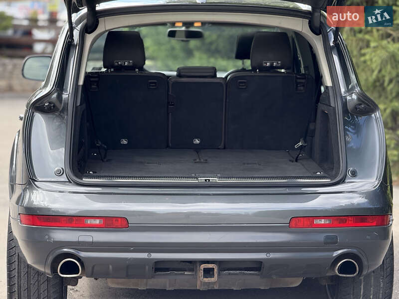 Позашляховик / Кросовер Audi Q7 2013 в Тернополі